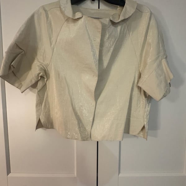 Shiatzy Chen Cream Metallic Cropped Short Sleeve Jacket Size 40