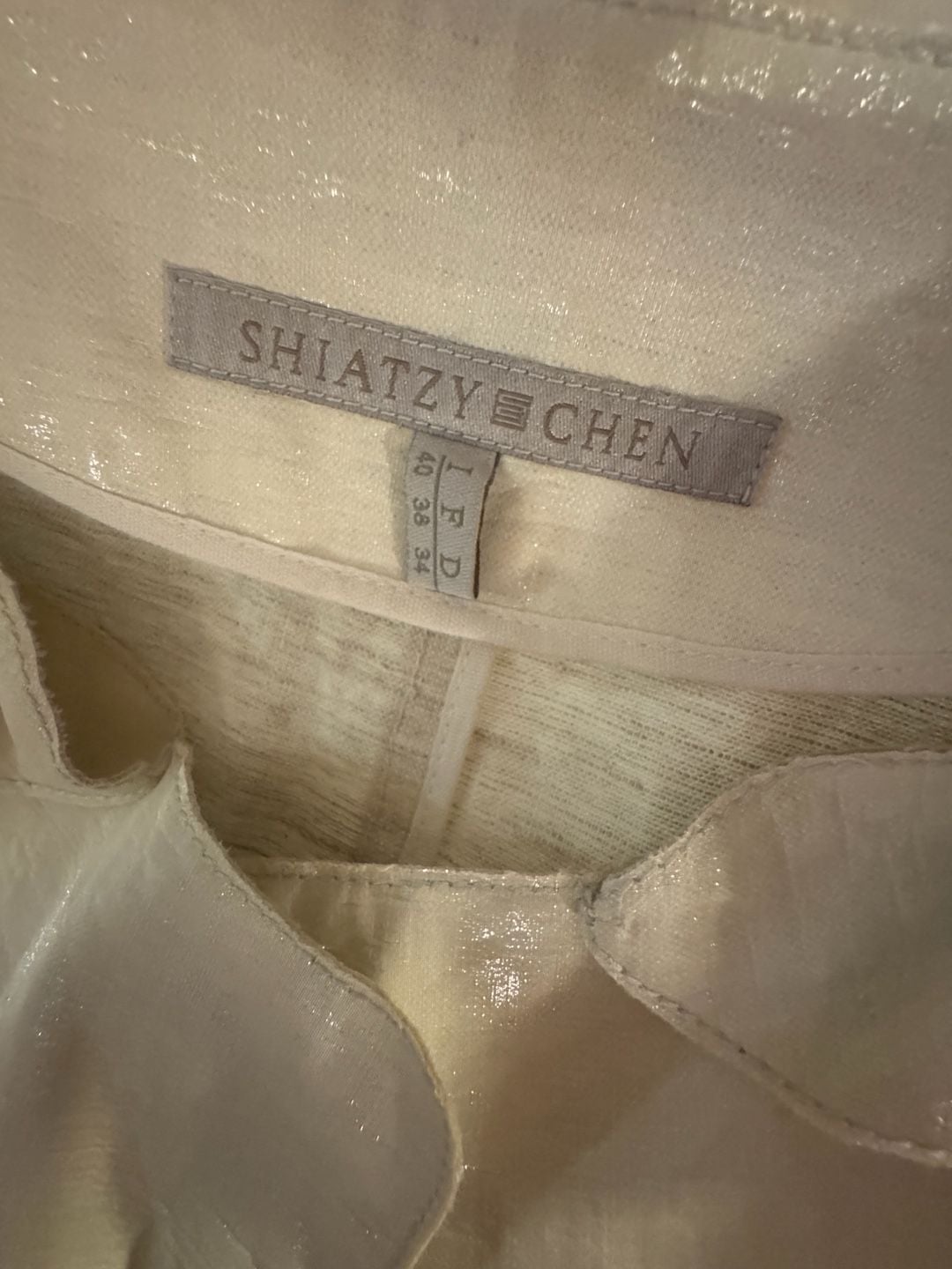 Shiatzy Chen Cream Metallic Cropped Short Sleeve Jacket Size 40 8