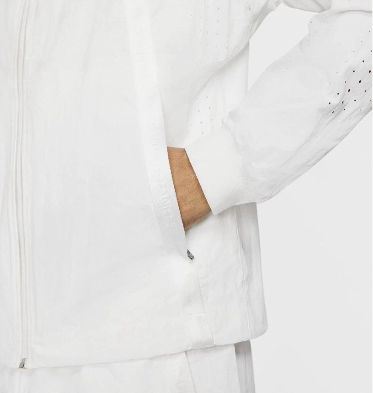 Nike Team USA Olympic Windrunner Men's Medal Stand Jacket (Small, White) 7