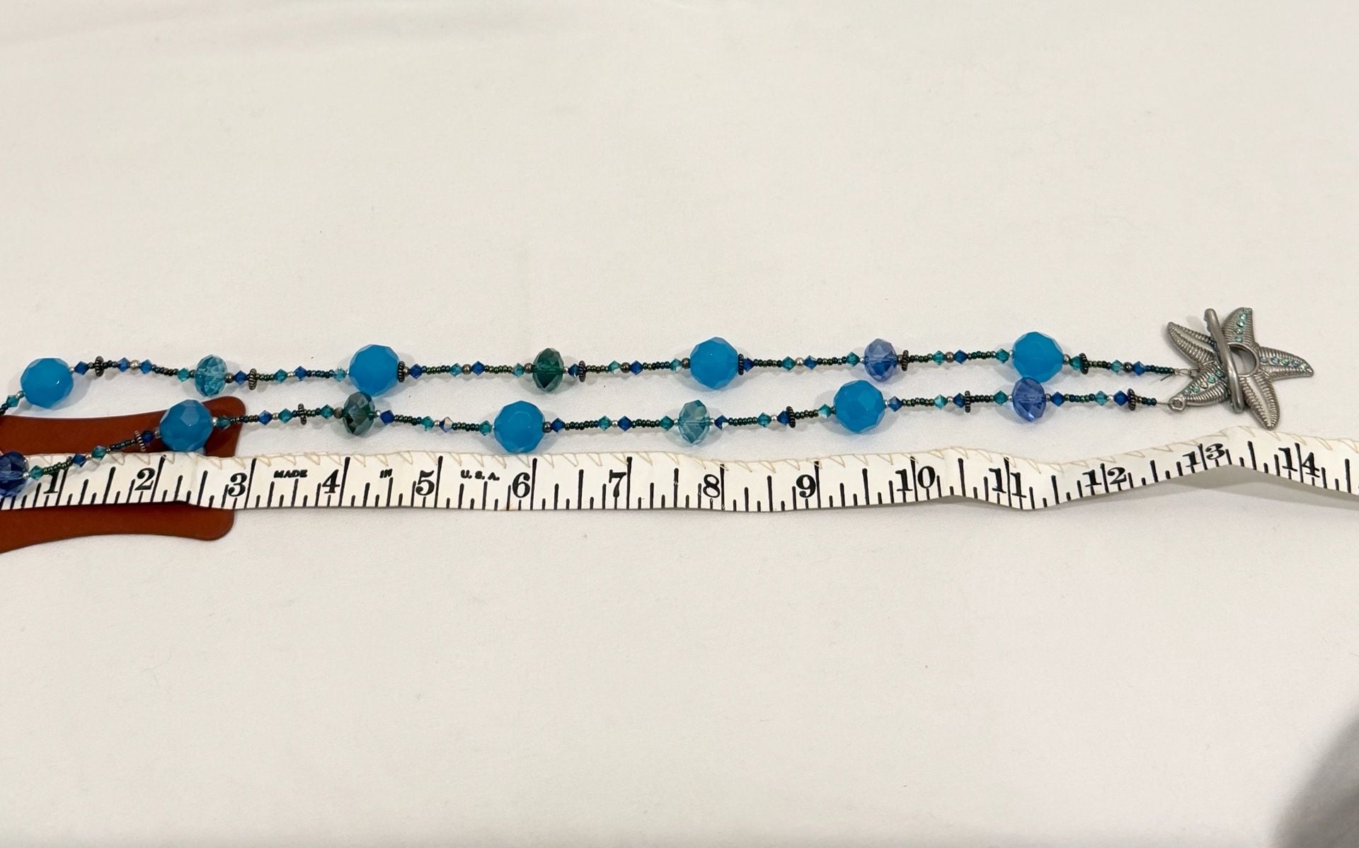 Coastal Summer Beachy Blue & Green Beaded Starfish Toggle Necklace 26 Inch 6