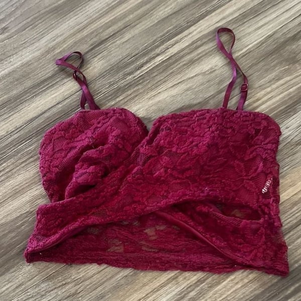 Maroon Floral Lace Bralette Crop Top with Adjustable Straps