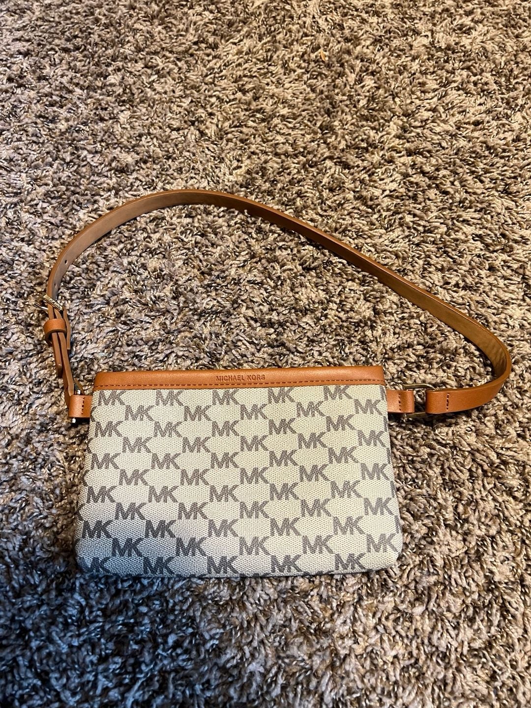Michael Kors Signature Logo Belt Bag Fanny Pack Tan and Grey 2