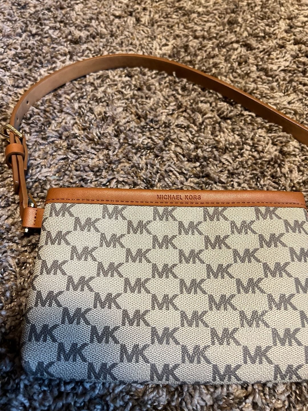 Michael Kors Signature Logo Belt Bag Fanny Pack Tan and Grey 3