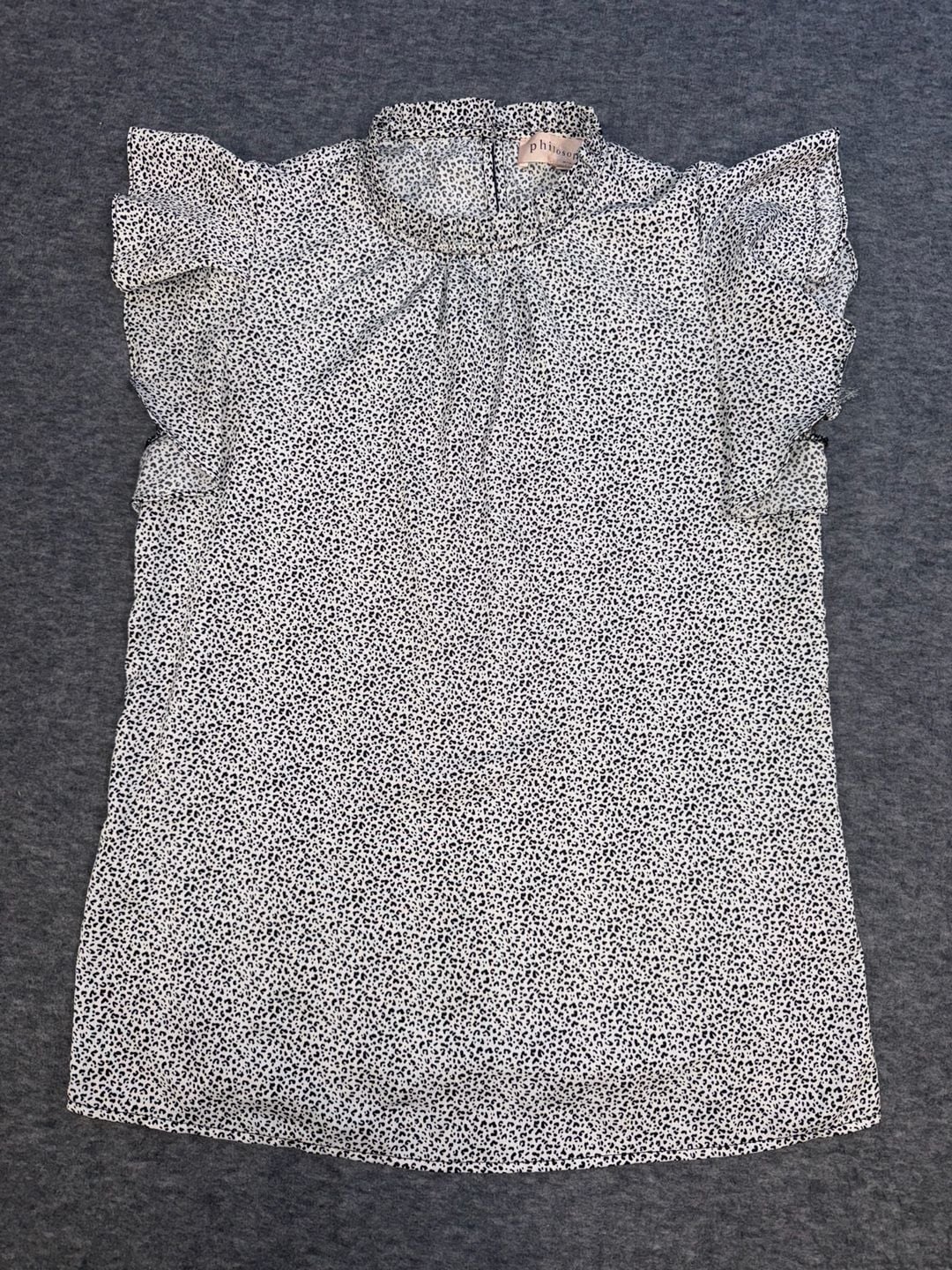 Philosophy Republic Clothing XS Leopard Print Ruffle Sleeve Mock Neck Top 2