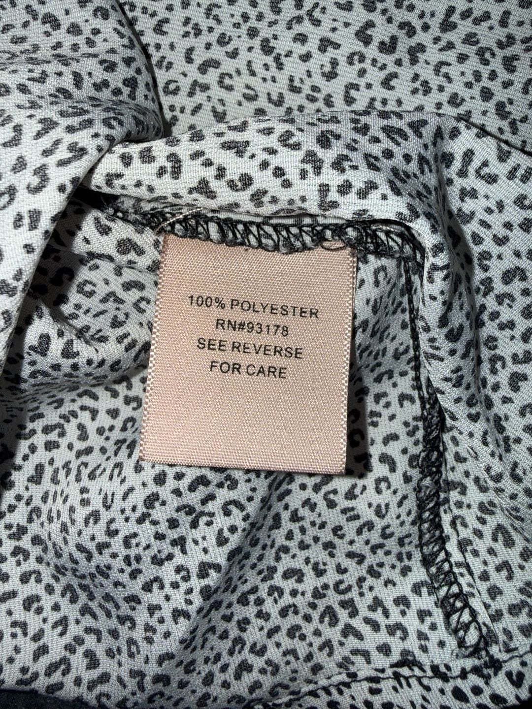 Philosophy Republic Clothing XS Leopard Print Ruffle Sleeve Mock Neck Top 7