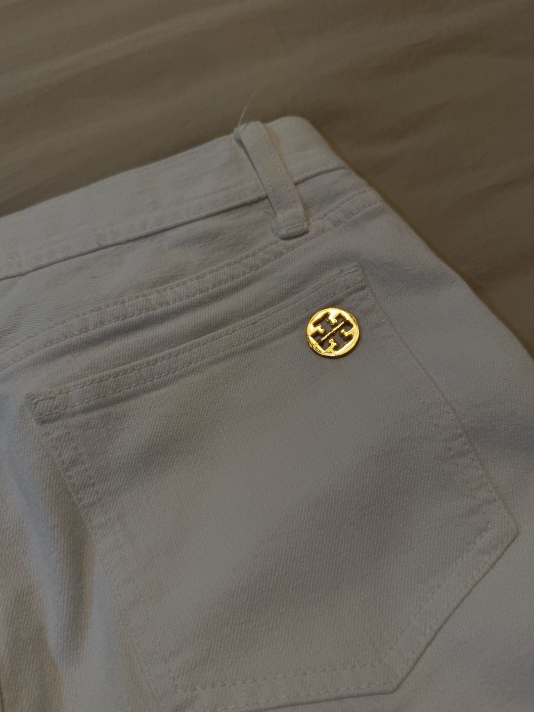 Tory Burch Tory Classic White Bootcut Jeans Size 28 6