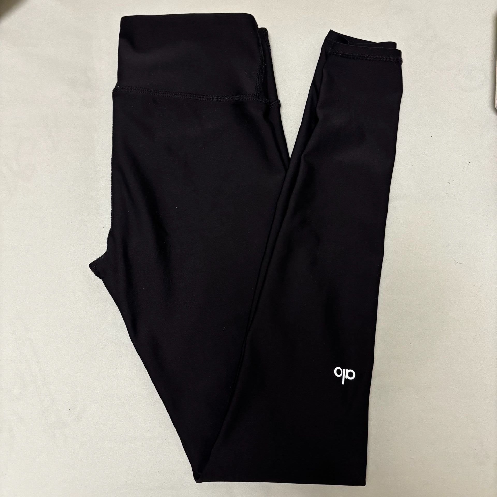 Alo Yoga Airlift High-Waist Leggings Black 2