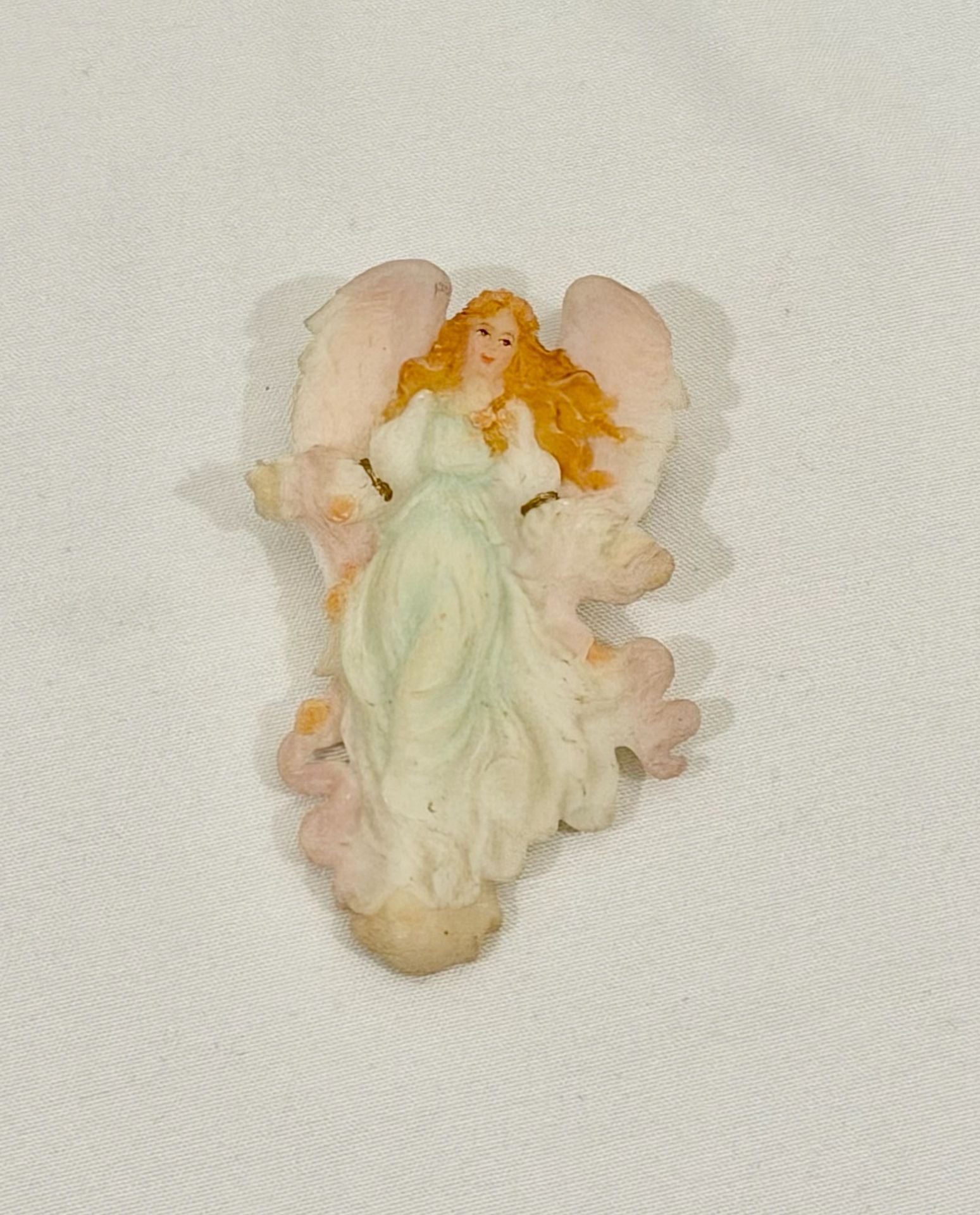 Roman Inc. Seraphim Classics 1998 Angel Brooch Pin 2.25" 2