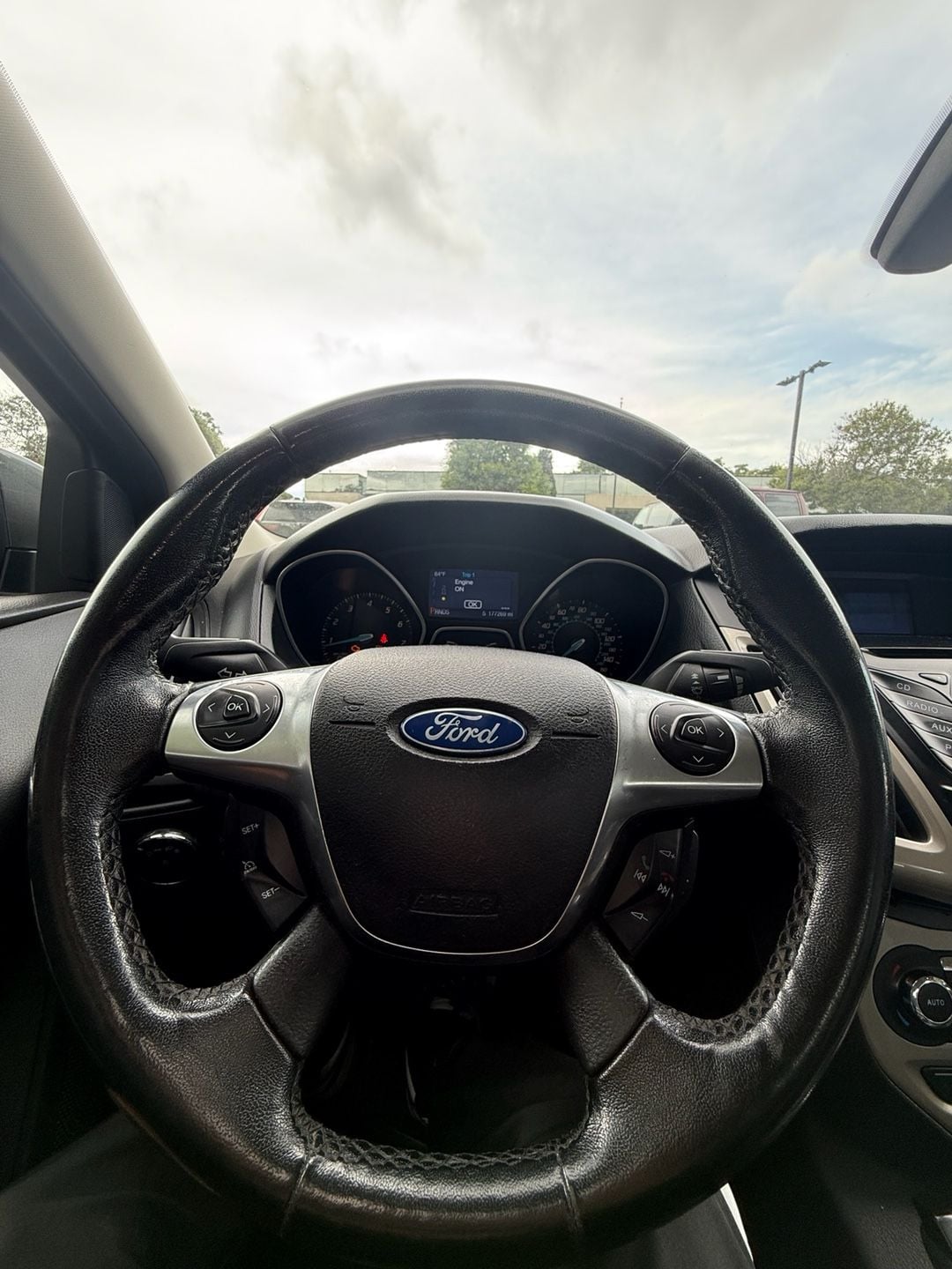 2012 Ford Focus SEL Sedan 10