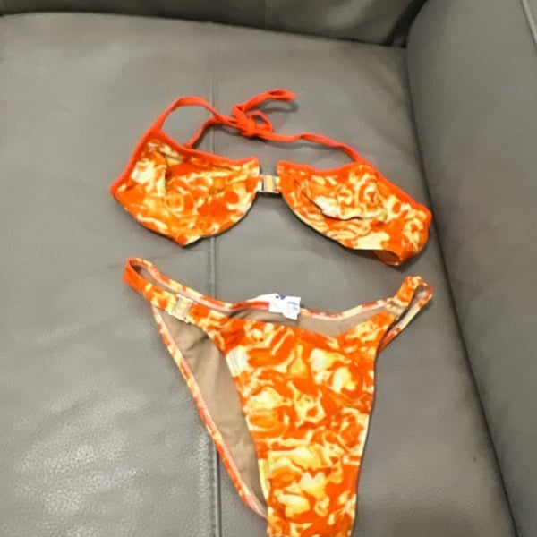 Vintage Y2K Brazilian Fluidos Orange Marble Print Underwire Bikini Set Size M