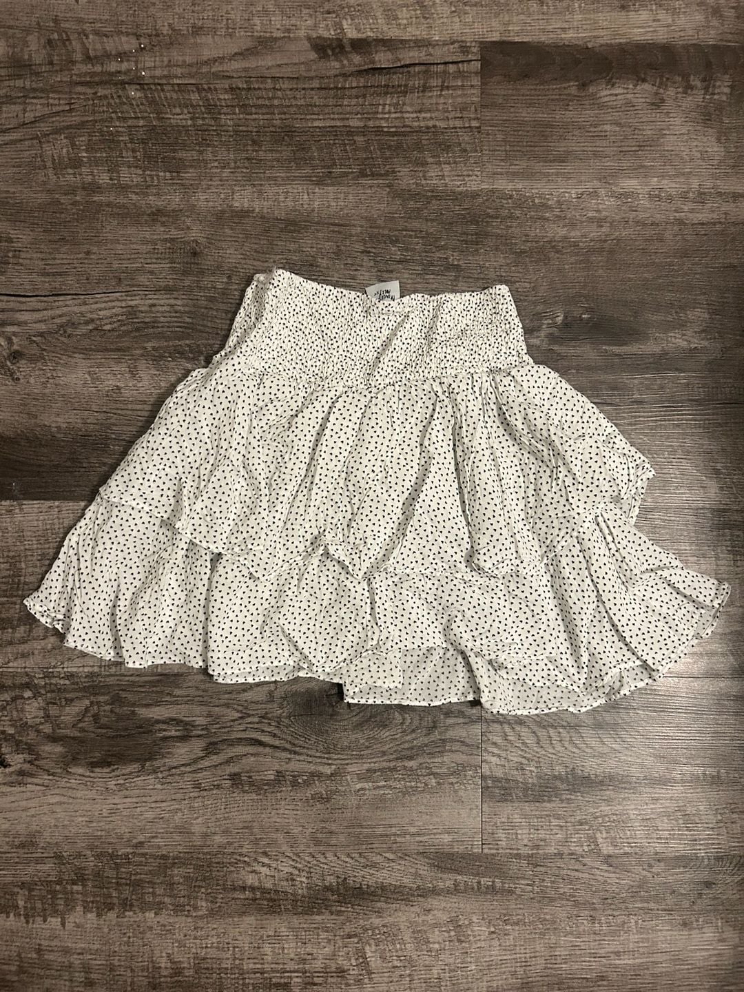 Princess Polly Heart Print Smocked Tiered Mini Skirt US 6 5