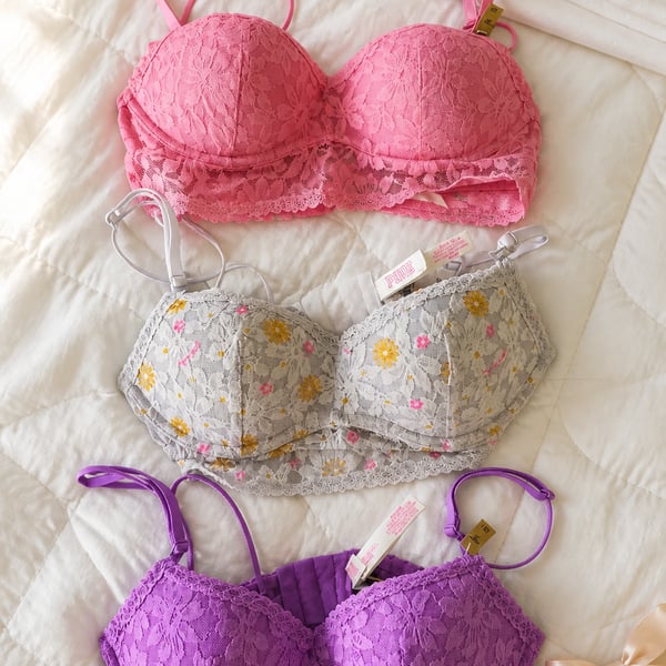 PINK Victoria's Secret Lace Push-Up Bralette Set of 3 Size Small