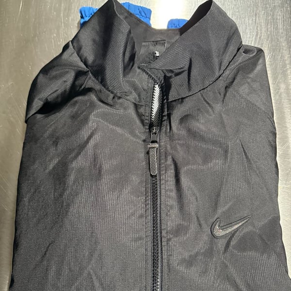 Nike Run Division Reflective Pinstripe Full-Zip Running Jacket
