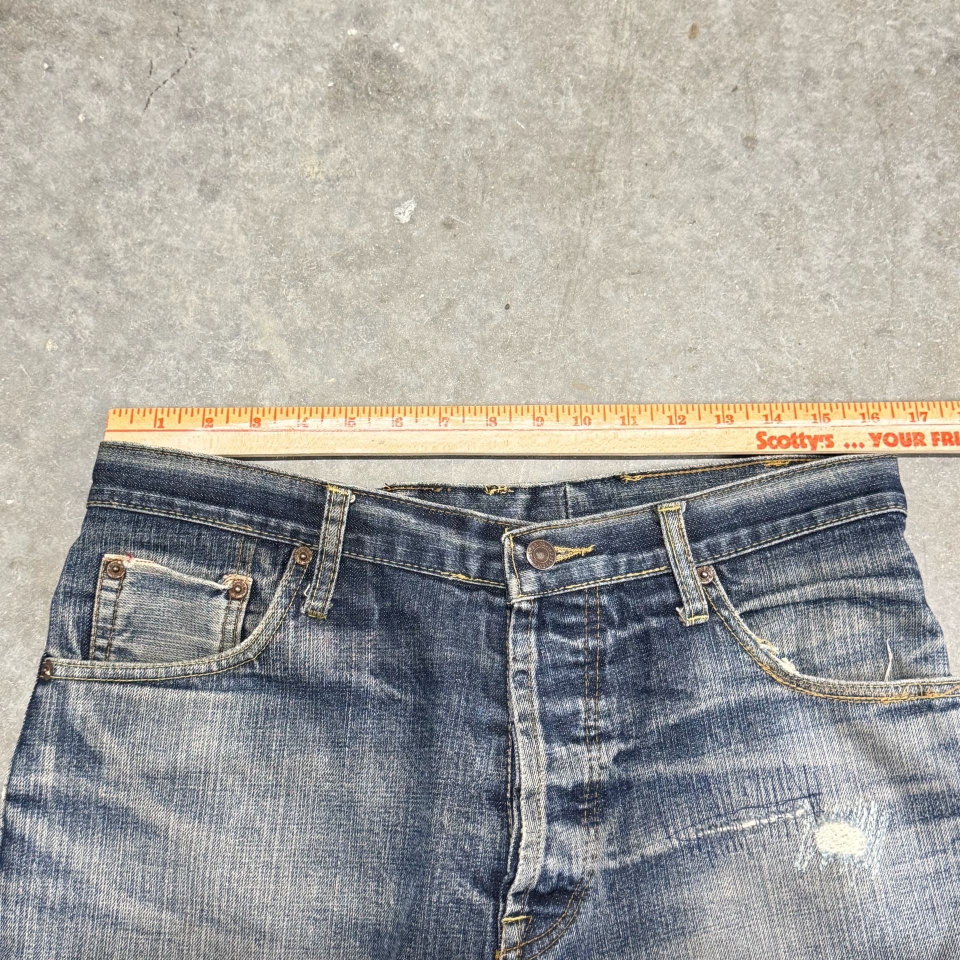 Vintage Levi's 501XX Selvedge Red Line Made in USA Jeans W36 L32 Honeycombs 11
