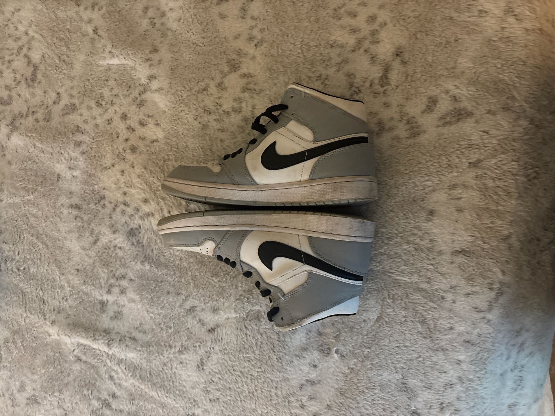 Jordan 1 Mid Light Smoke Grey Sneakers 7