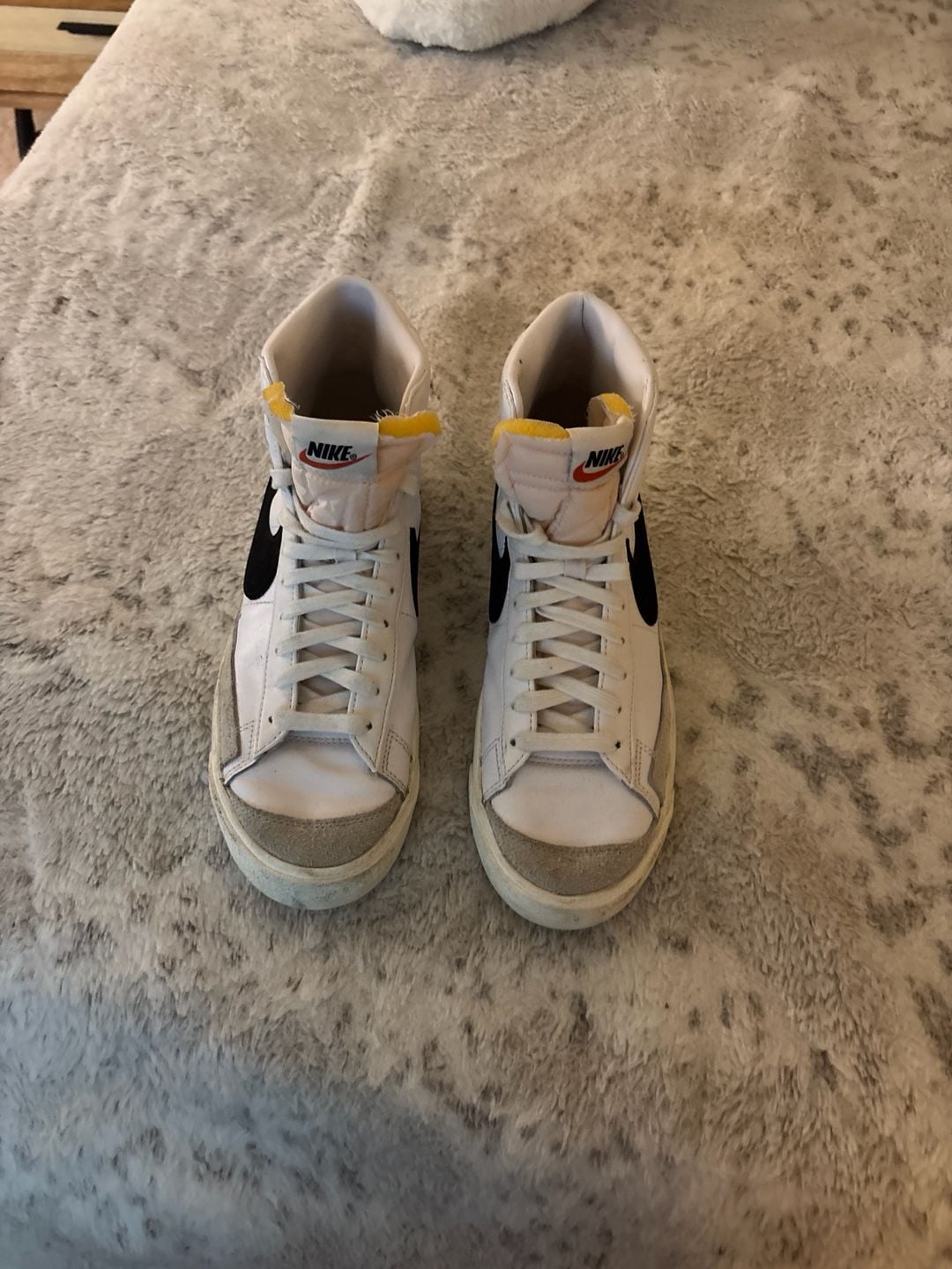 Nike Blazer Mid '77 Vintage White Black 2