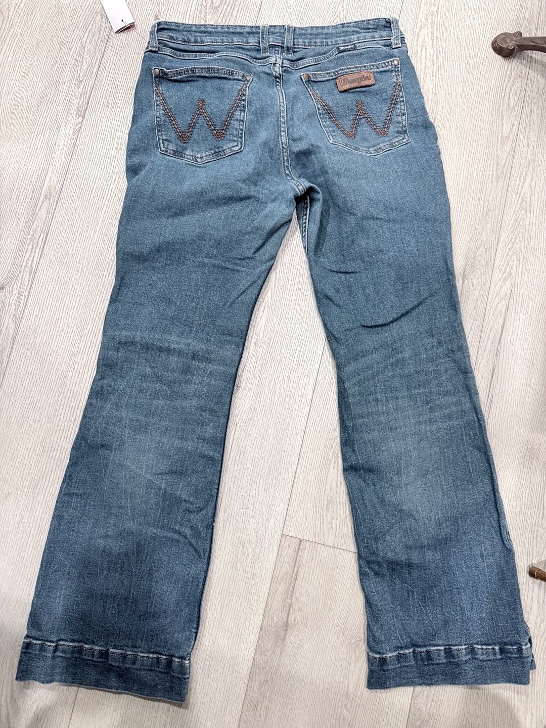 Wrangler Retro Flare Leg Jeans 2