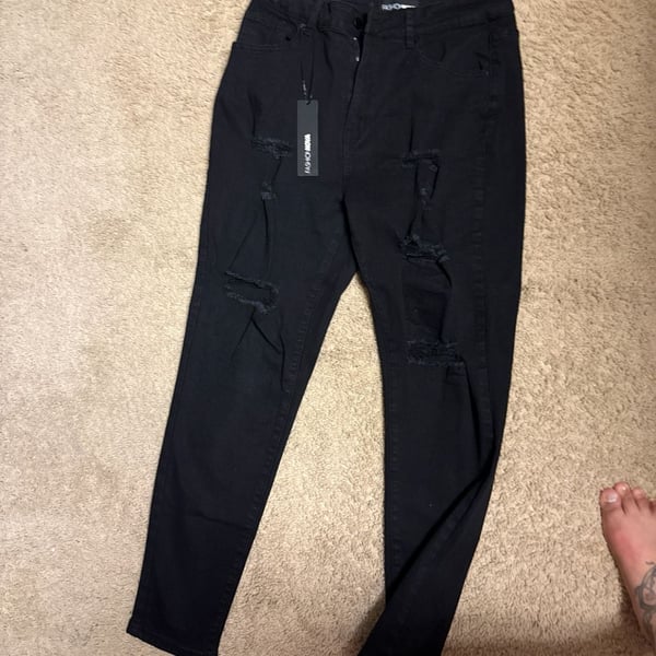 Fashion Nova Black Distressed Ripped Skinny Jeans