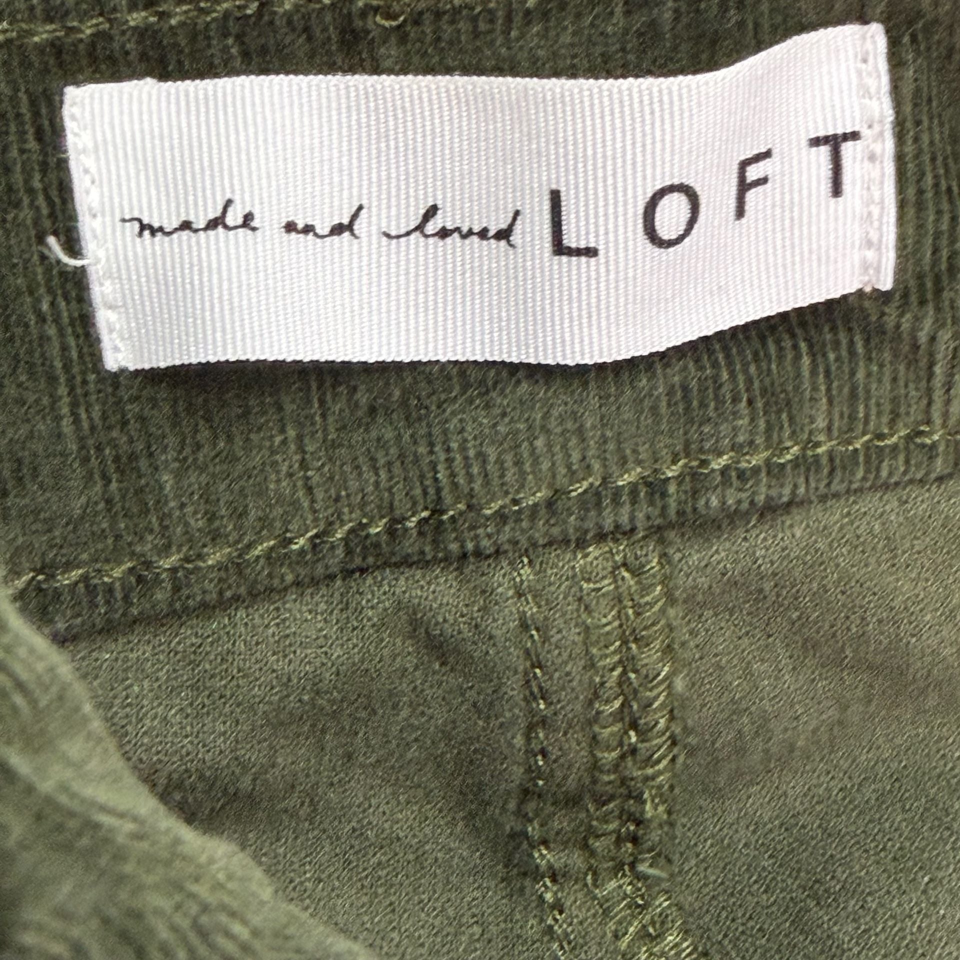 LOFT Corduroy Pants Womens 28/6 Olive Green The Skinny High Rise Stretch NWT 6