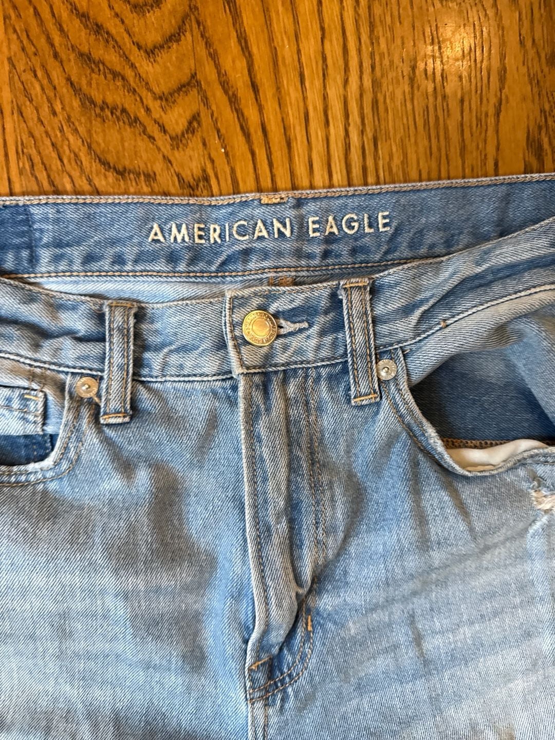 American Eagle Distressed Mom Jean Size 6 Regular 3