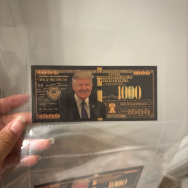 President Donald J. Trump Black Gold Foil Novelty $1000 Bill