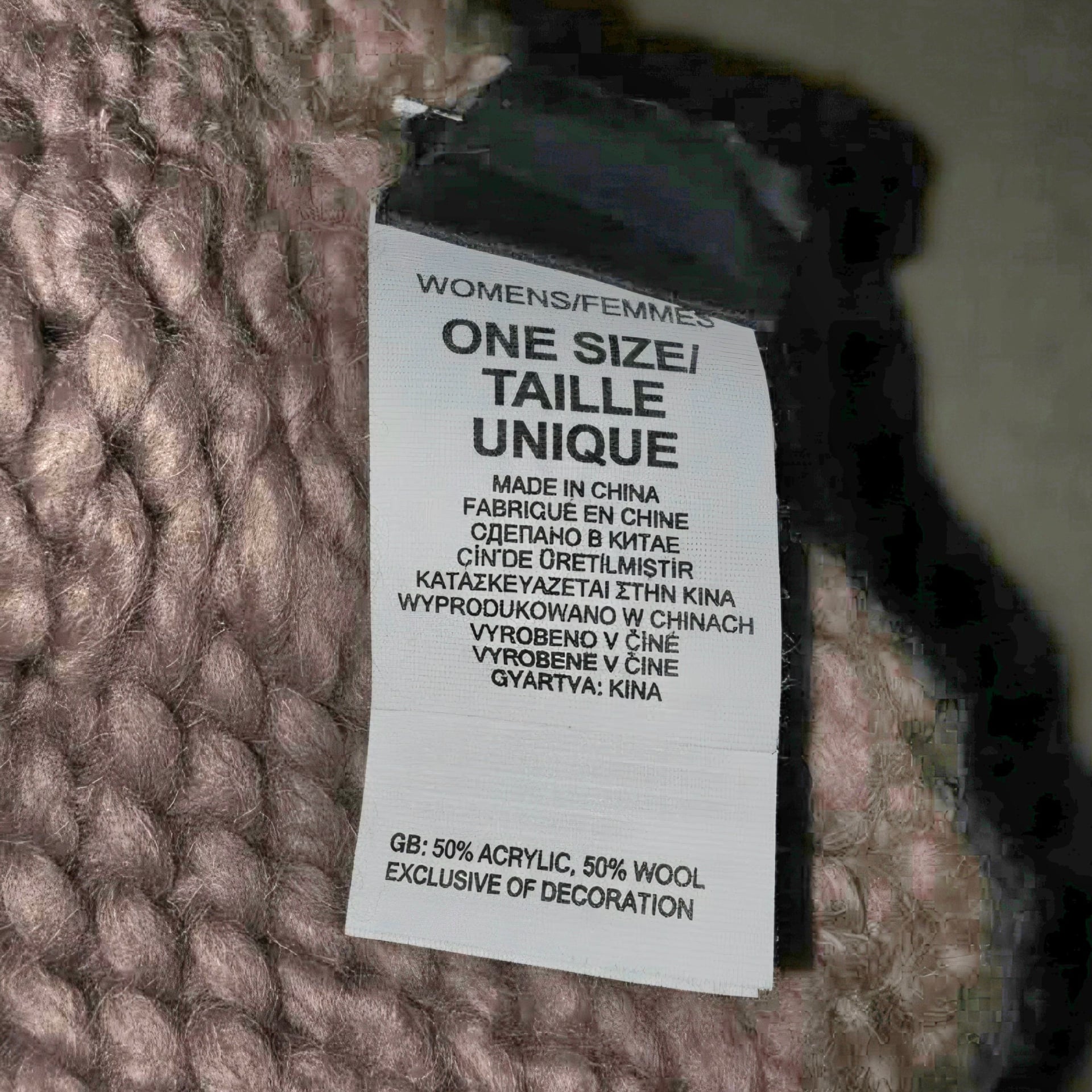 The North Face Women's Cozy Chunky Knit Pom Beanie One Size 10
