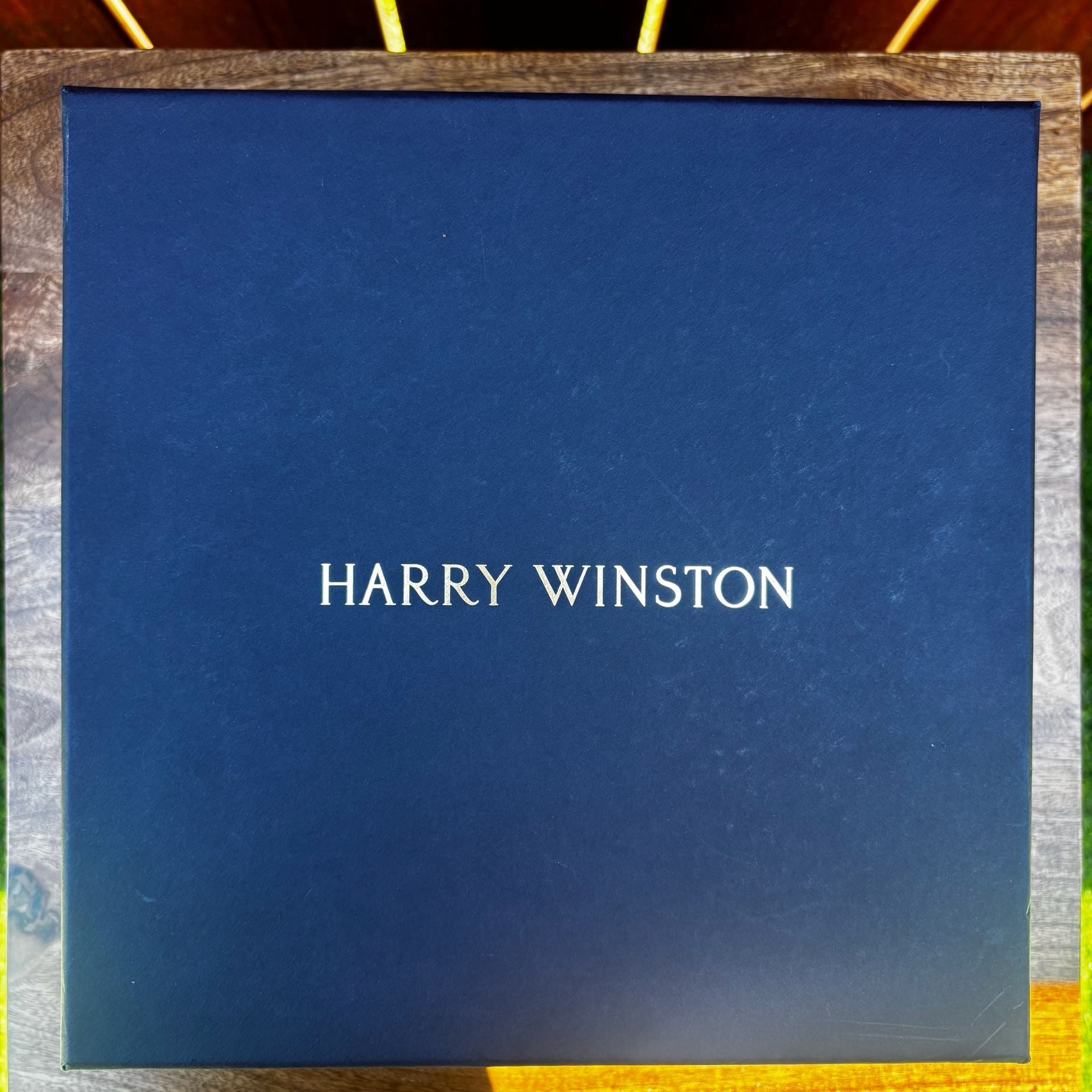 Harry Winston x MarieBelle Porcelain Teapot and Spring Blend Tea Gift Set 1