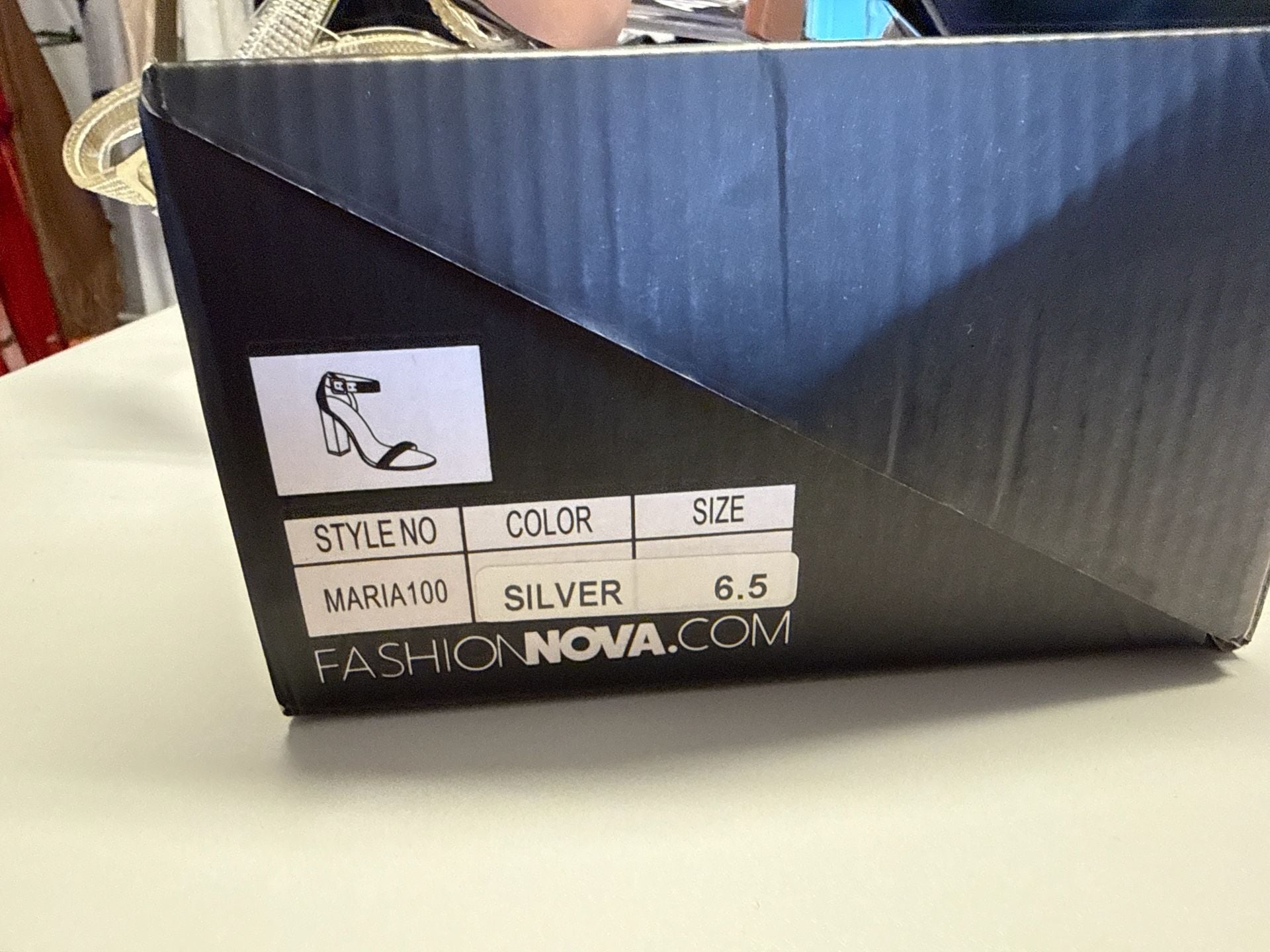 Fashion Nova Maria100 Silver Rhinestone Clear Block Heel Sandals Size 6.5 6