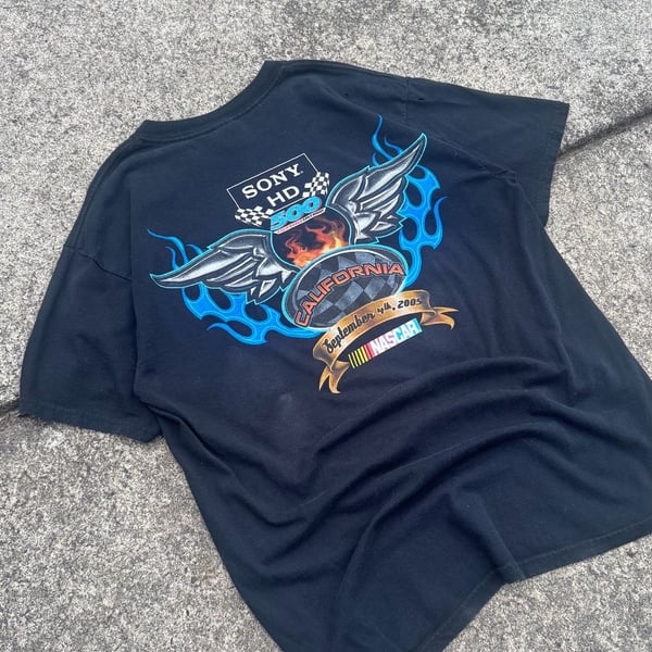 Vintage 2005 NASCAR Sony HD 500 California Speedway T-Shirt Size L