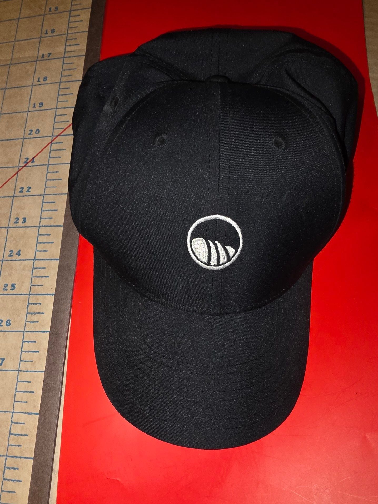 NIKEGOLF Carolina The Cliffs Logo Embroidered Hat Baseball Cap Adjustable Black 2