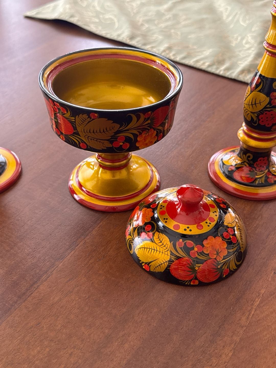 Vintage Russian Khokhloma Hand-Painted Wood Set: 3
