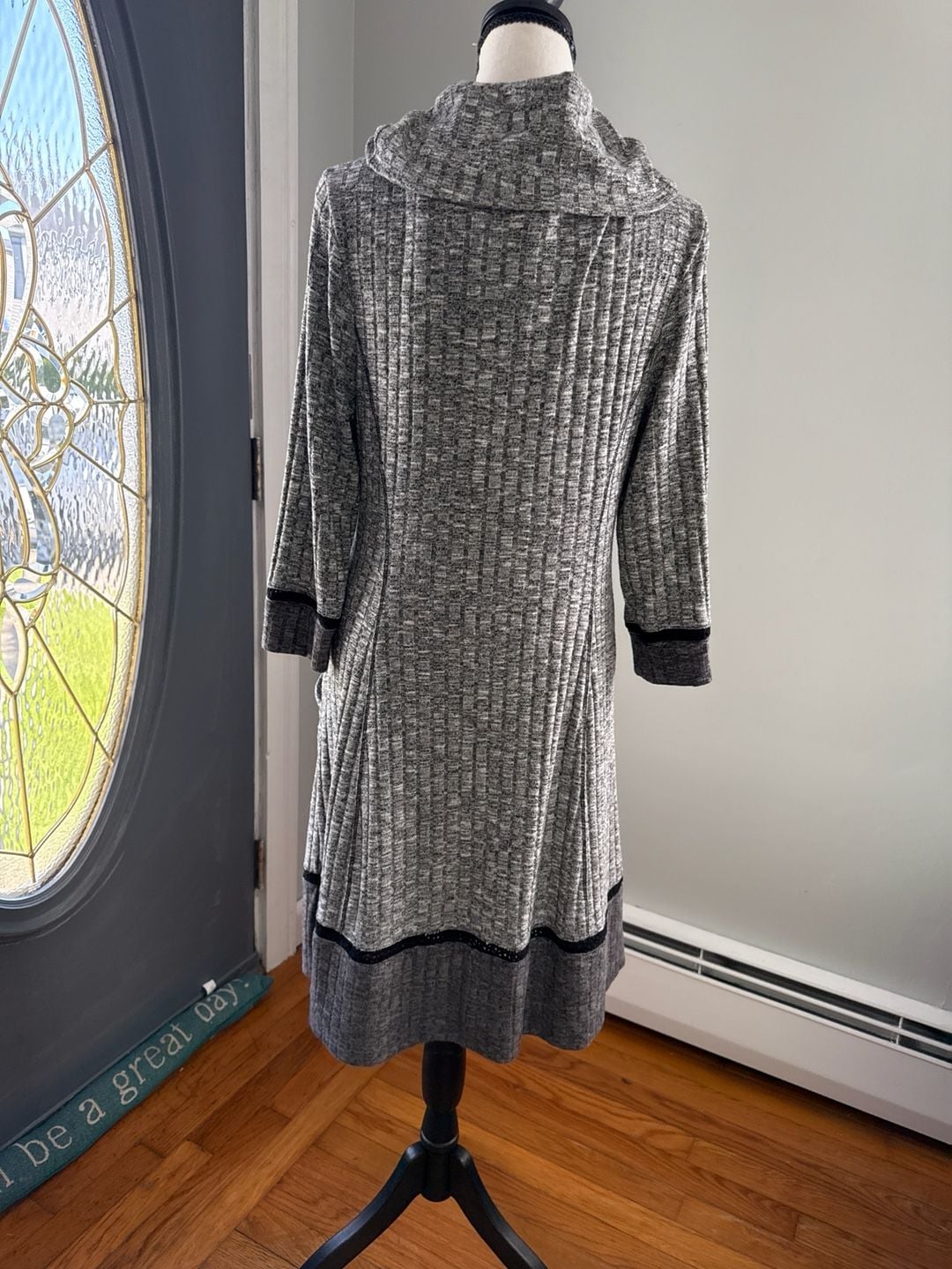 Robbie Bee Grey Ribbed Cowl Neck Knit Dress with Pockets Size L 4
