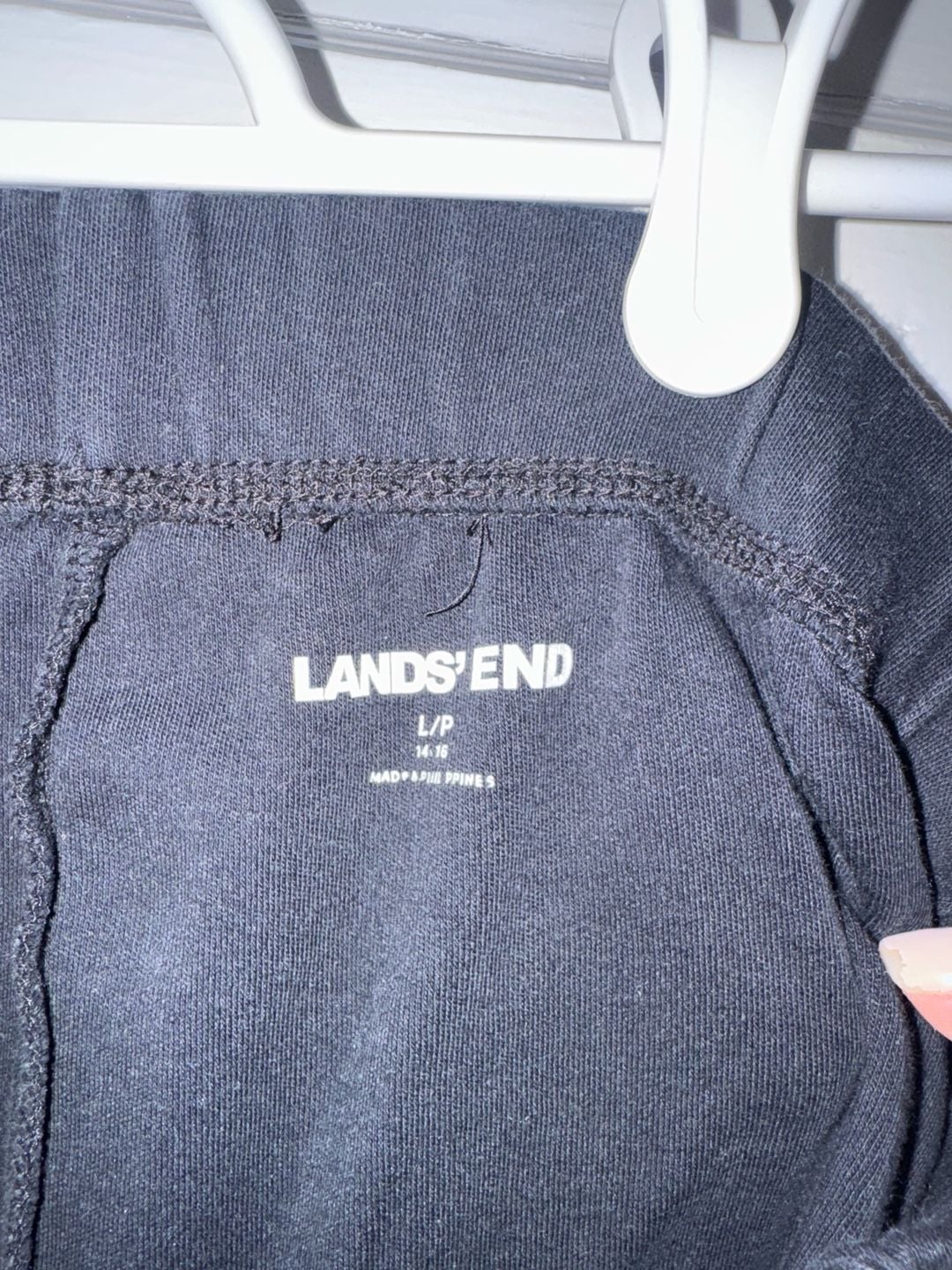Lands' End Women's Black Elastic Waist Knit Shorts Size L/P 14-16 2