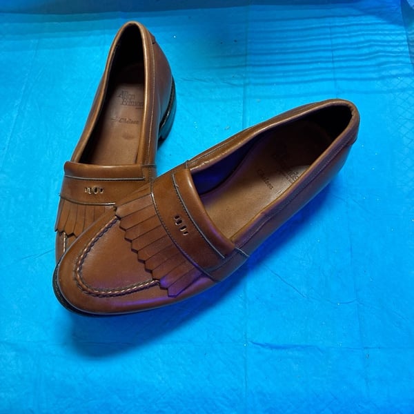 Allen Edmonds Chelsea Brown Leather Kiltie Fringe Loafers