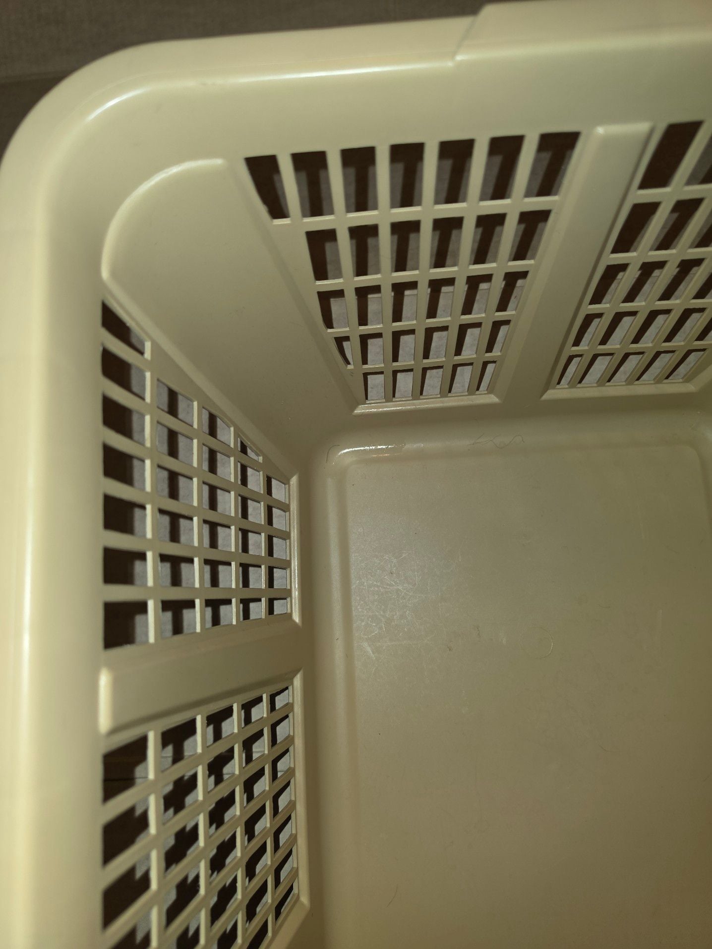 Vintage Rubbermaid No. 2965 Laundry Basket Almond Beige – USA 2