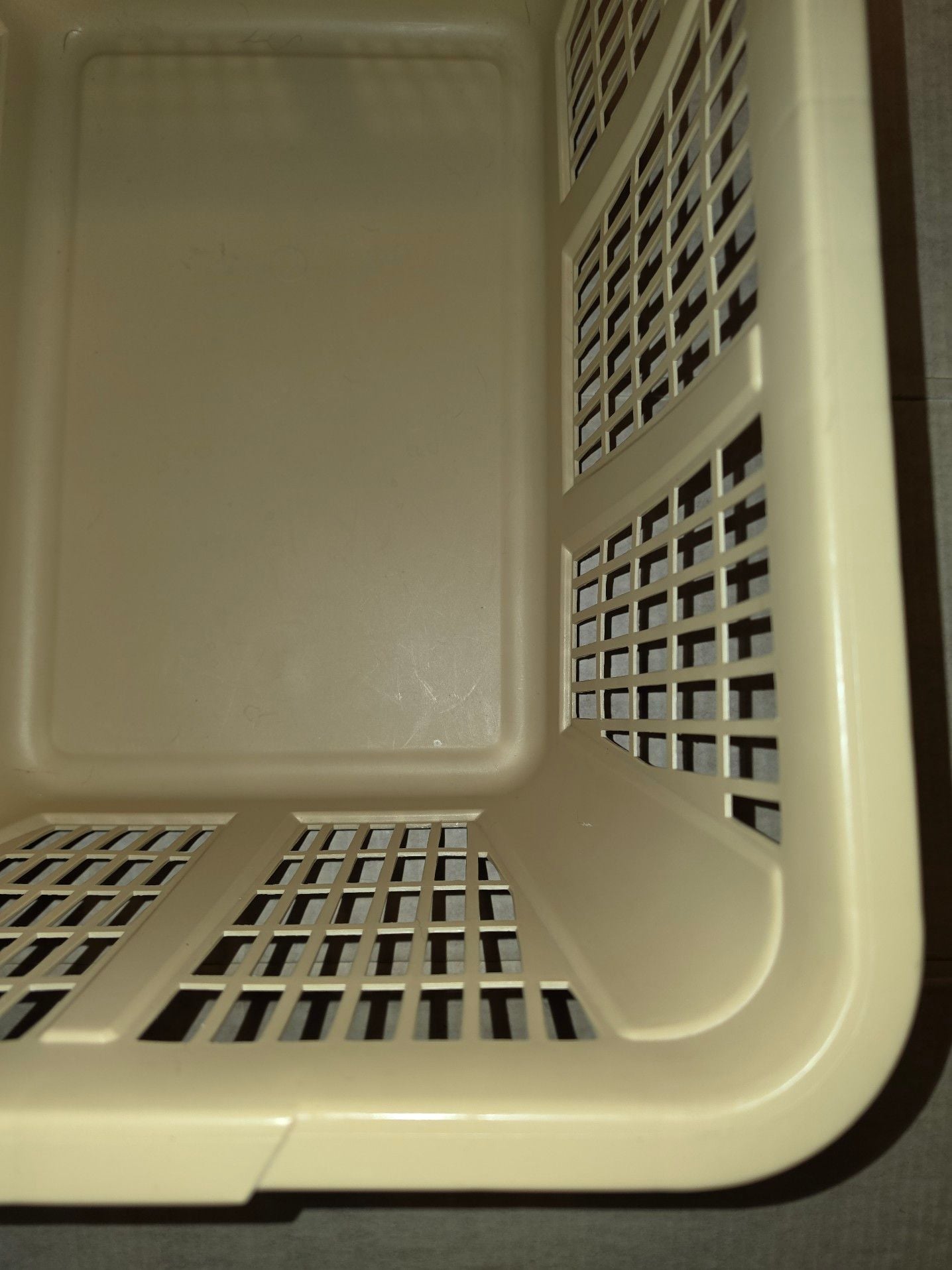 Vintage Rubbermaid No. 2965 Laundry Basket Almond Beige – USA 4
