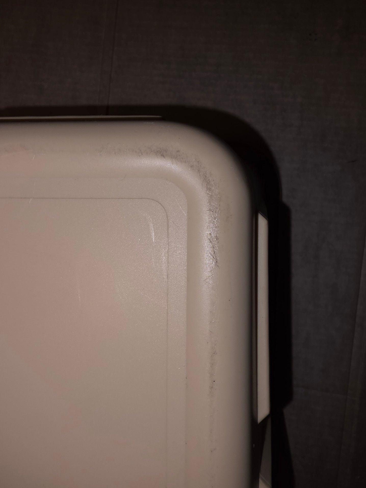 Vintage Rubbermaid No. 2965 Laundry Basket Almond Beige – USA 19
