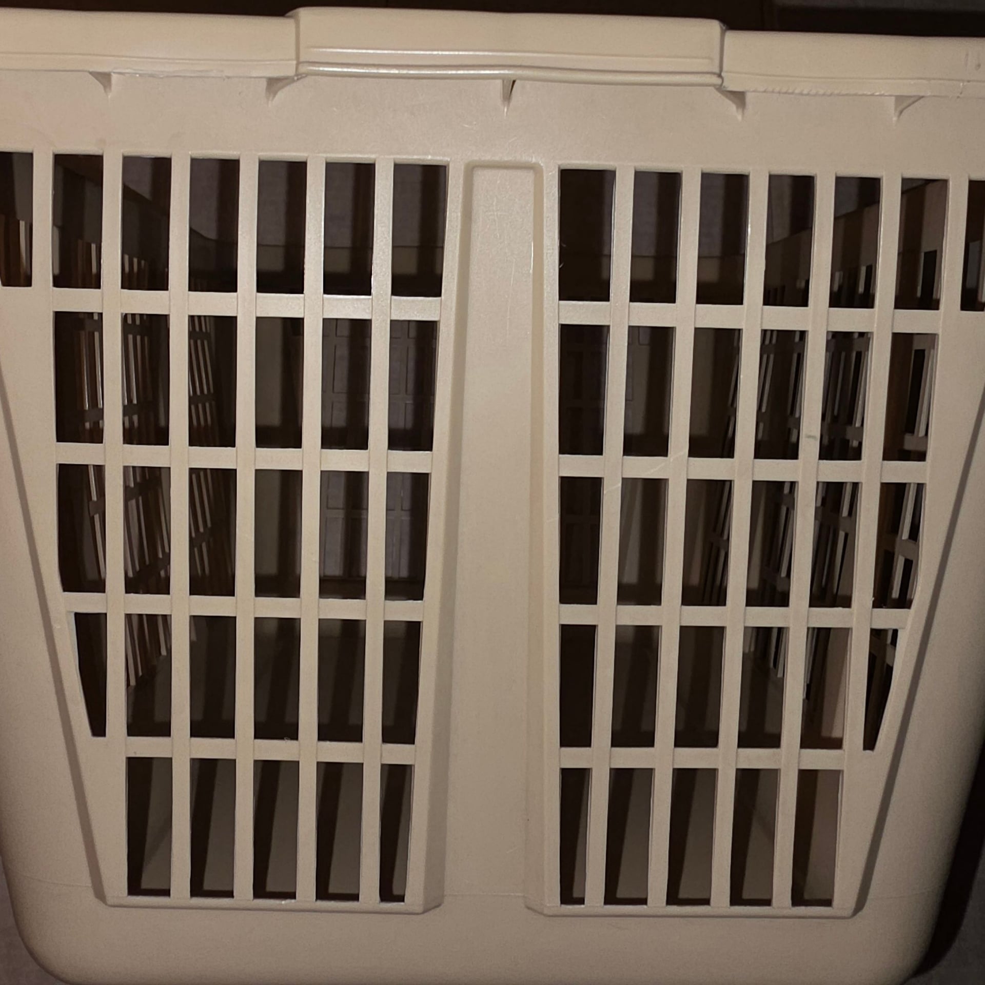 Vintage Rubbermaid No. 2965 Laundry Basket Almond Beige – USA 22