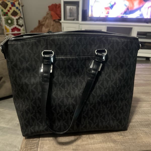 Michael Kors Jet Set Travel Large Logo Tote Bag Black