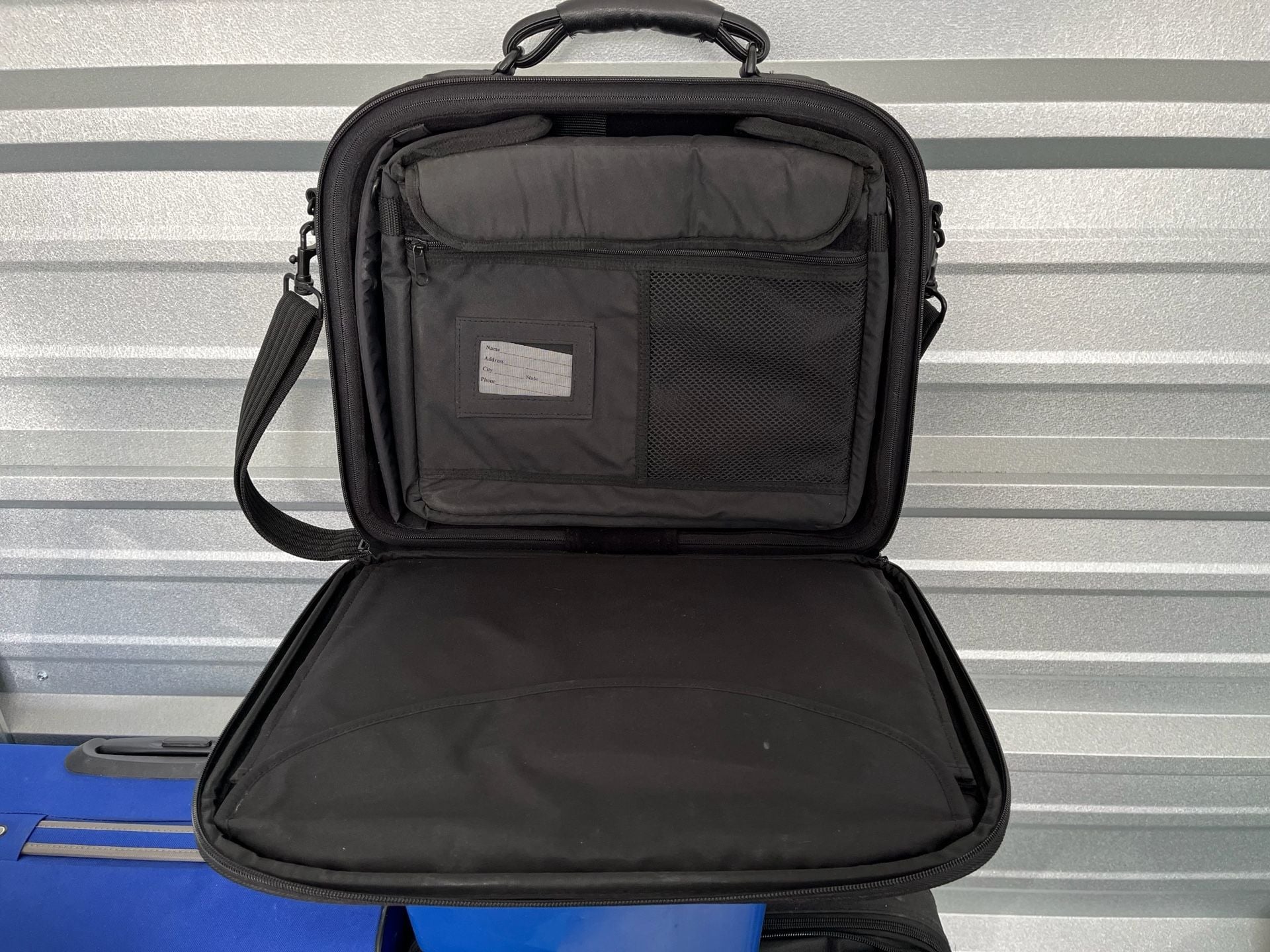Dell Black Nylon Laptop Carrying Case Messenger Bag with Shoulder Strap 3