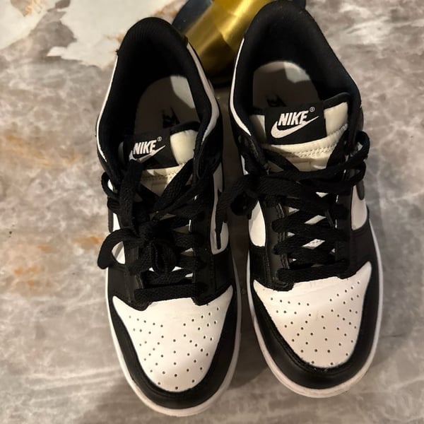 Nike Dunk Low Panda Black White GS Size 6Y CW1590-100