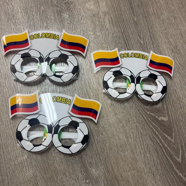 Colombia Soccer Fan Novelty Glasses - Set of 1