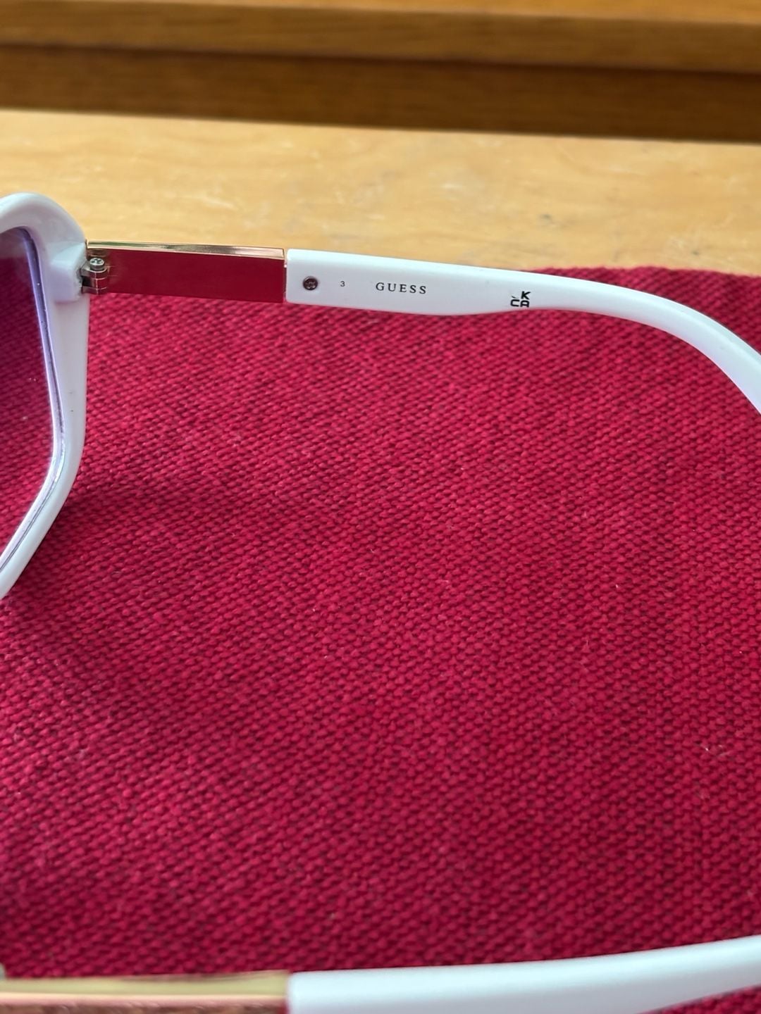 Guess GF0371 21T White Square Sunglasses 57-17 135 with Case 5
