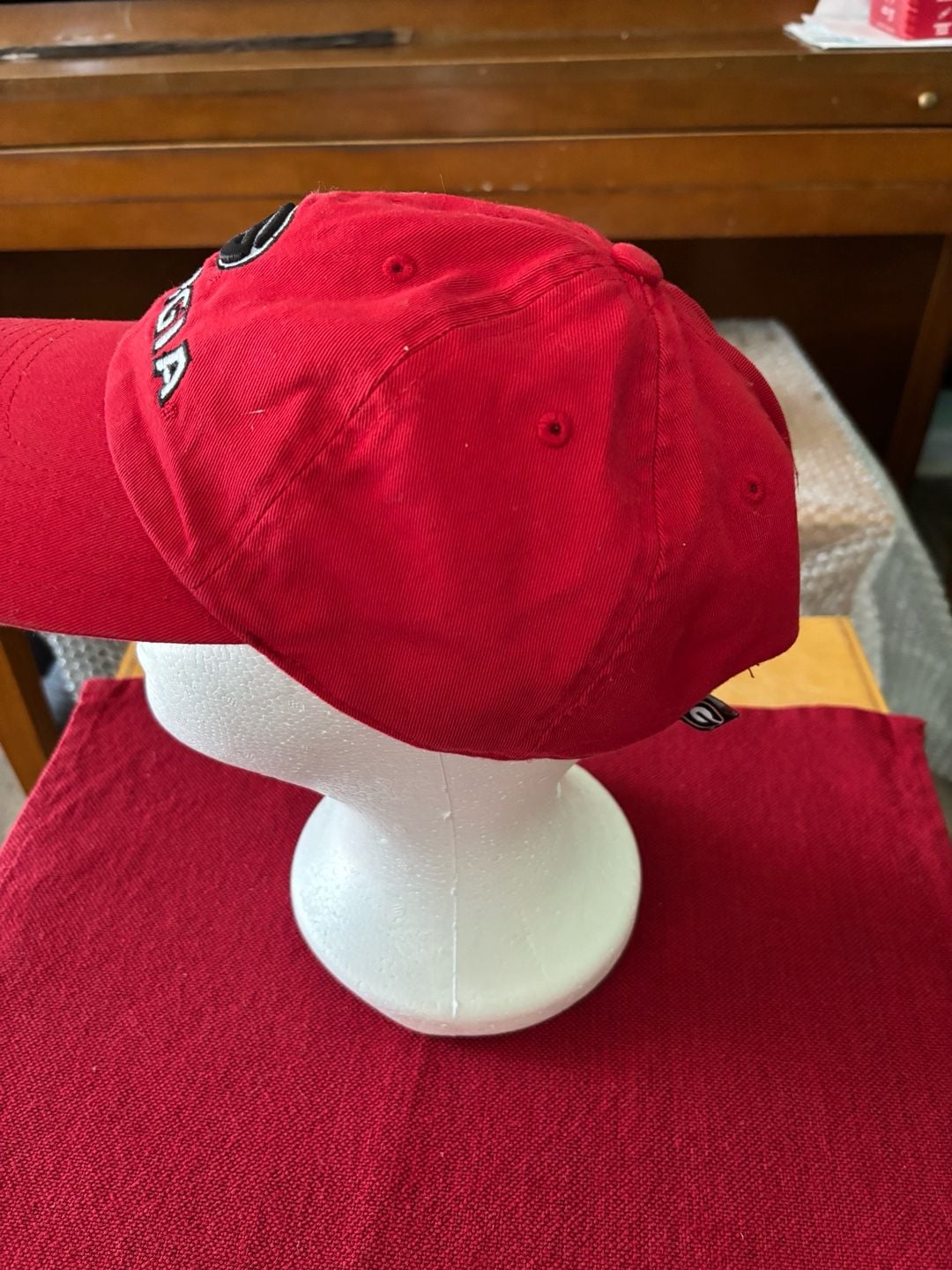 Fan Favorite University of Georgia Bulldogs Red Adjustable Hat One Size 4
