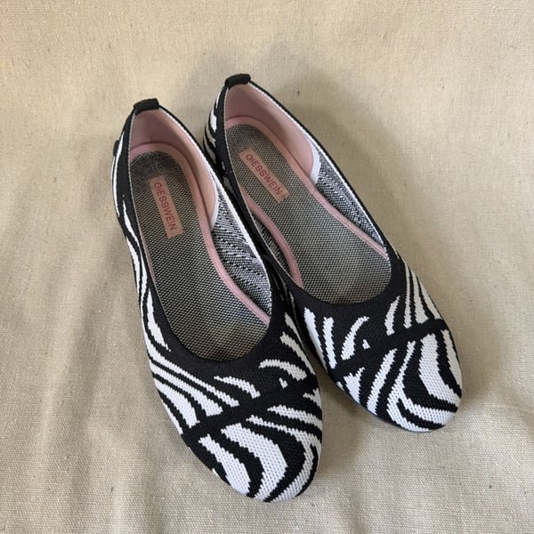 Giesswein Eco Ballet Flats Zebra Print Knit Round Toe