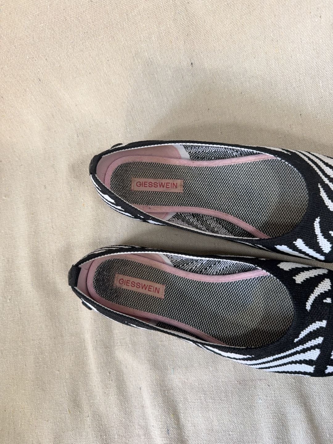 Giesswein Eco Ballet Flats Zebra Print Knit Round Toe 2