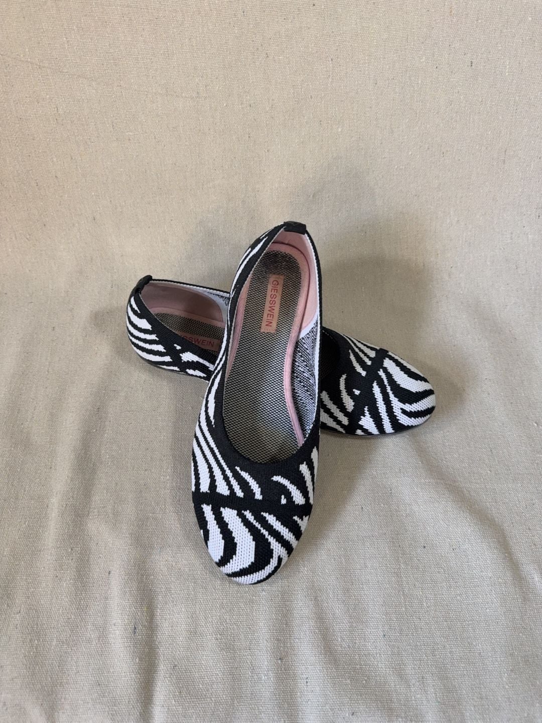 Giesswein Eco Ballet Flats Zebra Print Knit Round Toe 3