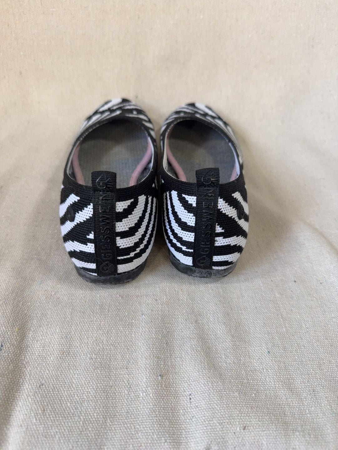 Giesswein Eco Ballet Flats Zebra Print Knit Round Toe 4
