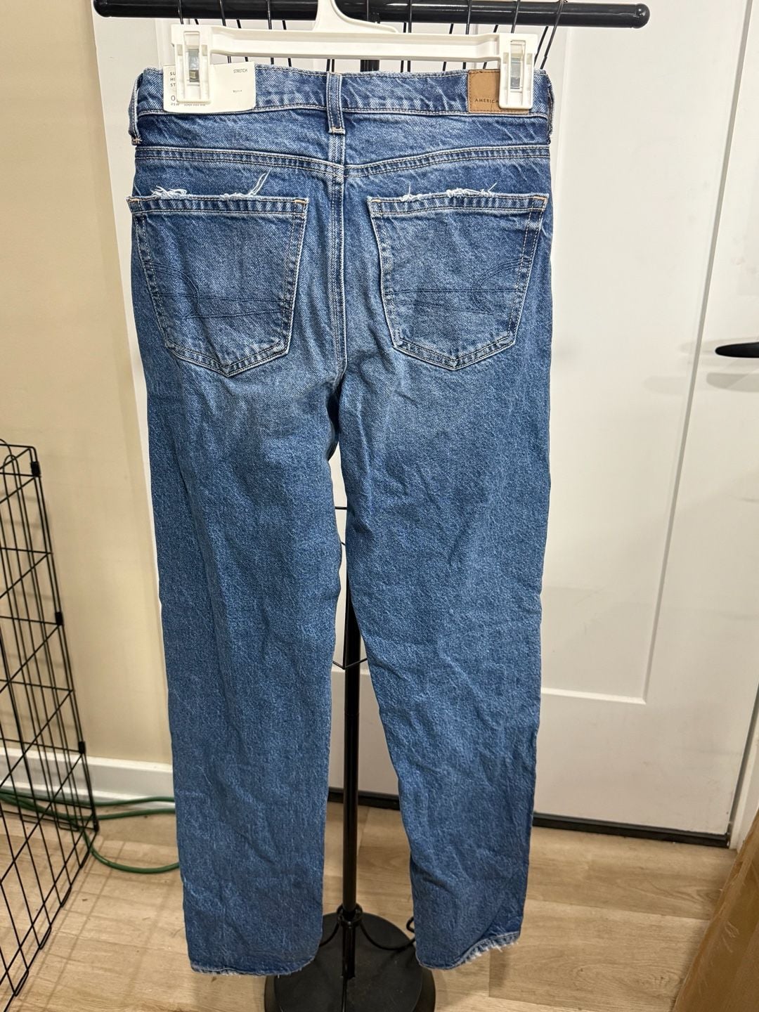 American Eagle Super High-Rise Straight Stretch Jeans Size 0 25W Regular 13