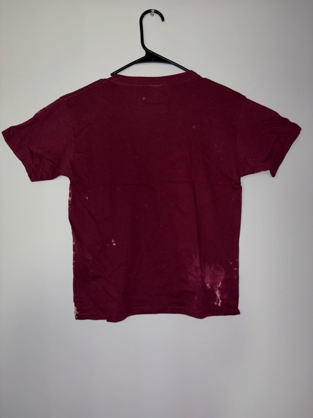 Gildan Heavy Cotton Maroon Bleach Splatter Acid Wash T-Shirt Youth Small 4